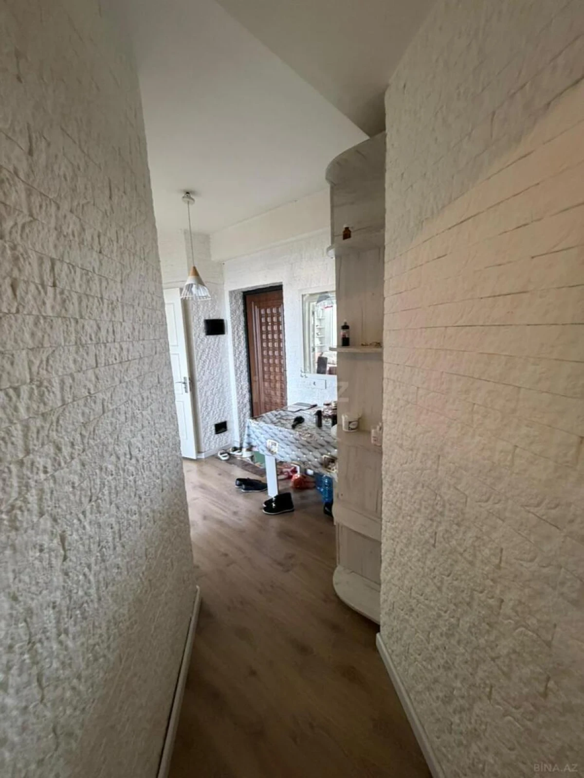 Satılır 2 otaqlı mənzil 65 m²
