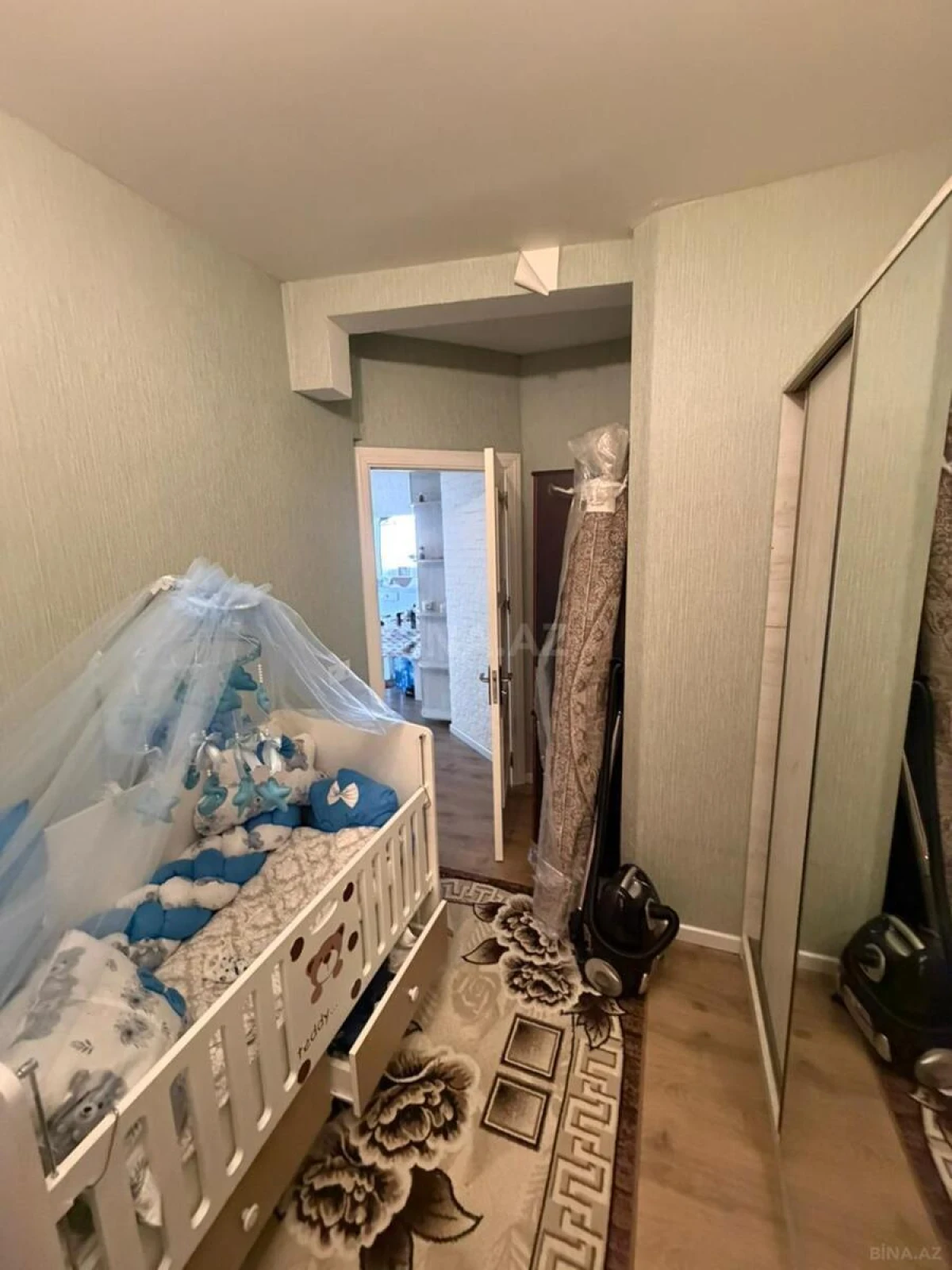 Satılır 2 otaqlı mənzil 65 m²
