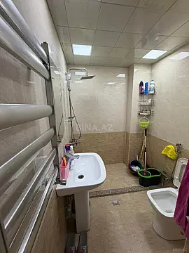 Satılır 2 otaqlı mənzil 65 m²
