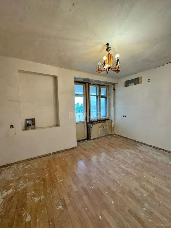 Satılır 2 otaqlı mənzil 48 m²