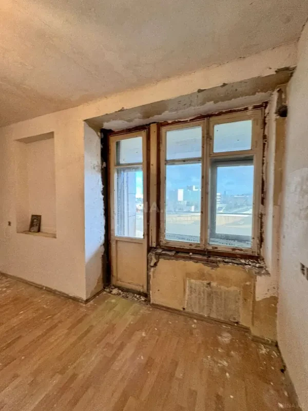 Satılır 2 otaqlı mənzil 48 m²