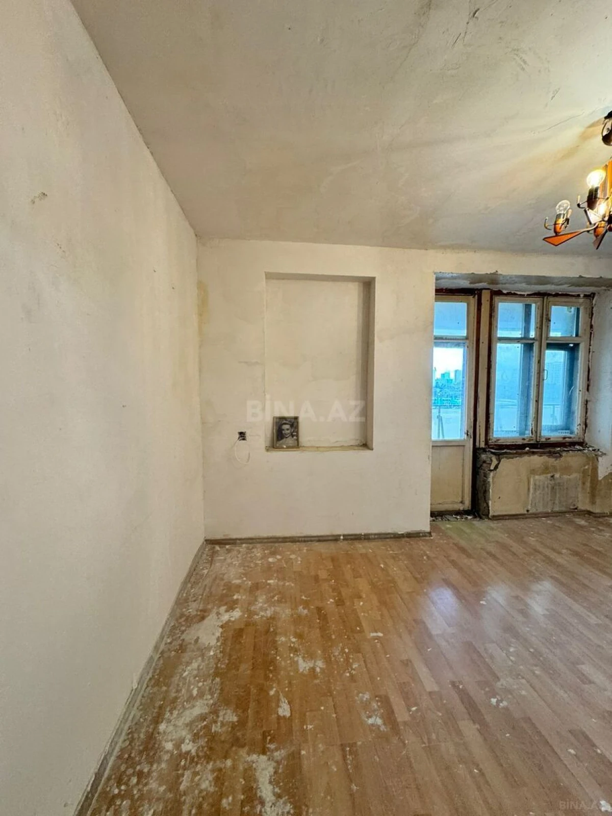 Satılır 2 otaqlı mənzil 48 m²
