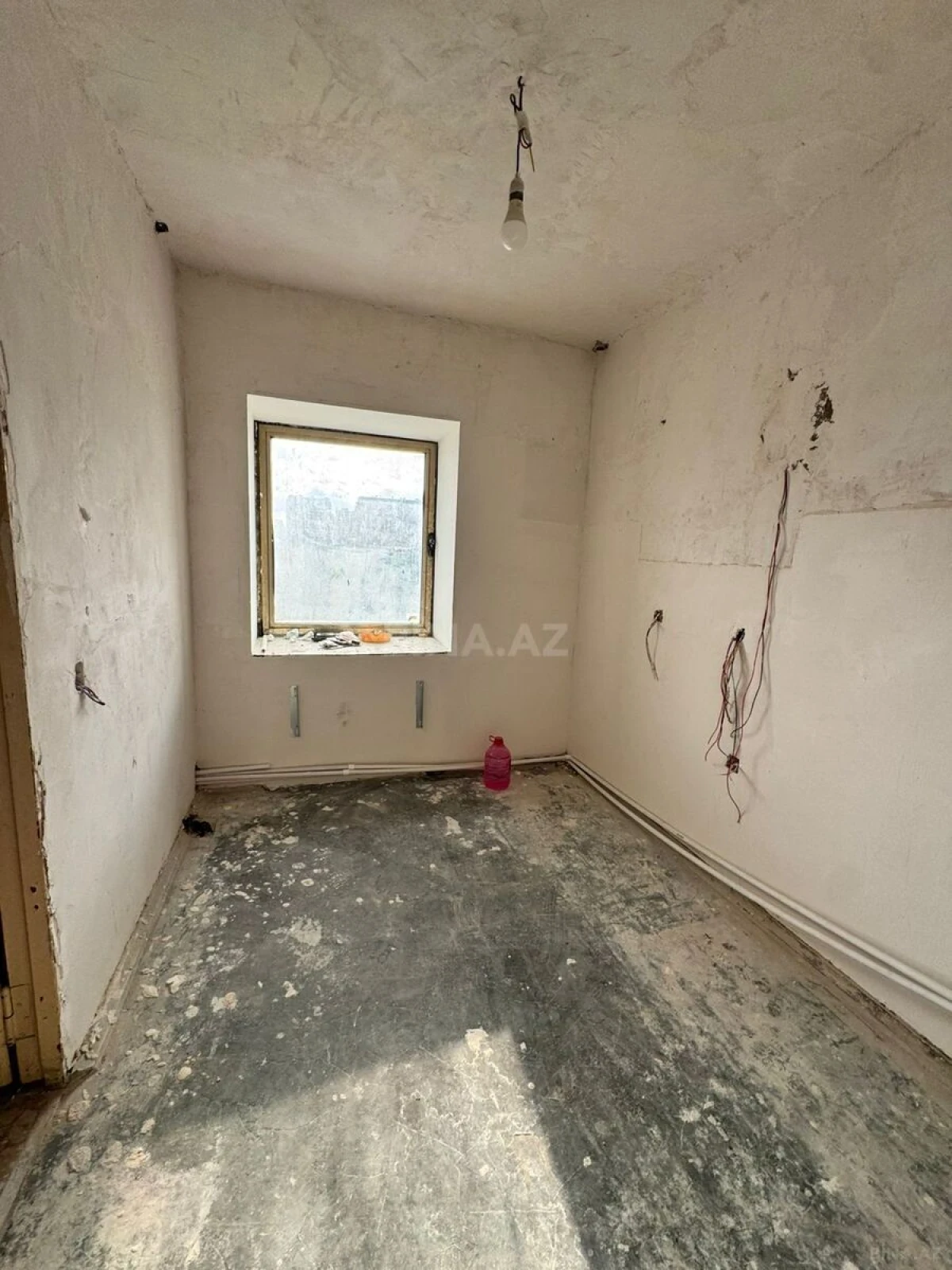 Satılır 2 otaqlı mənzil 48 m²