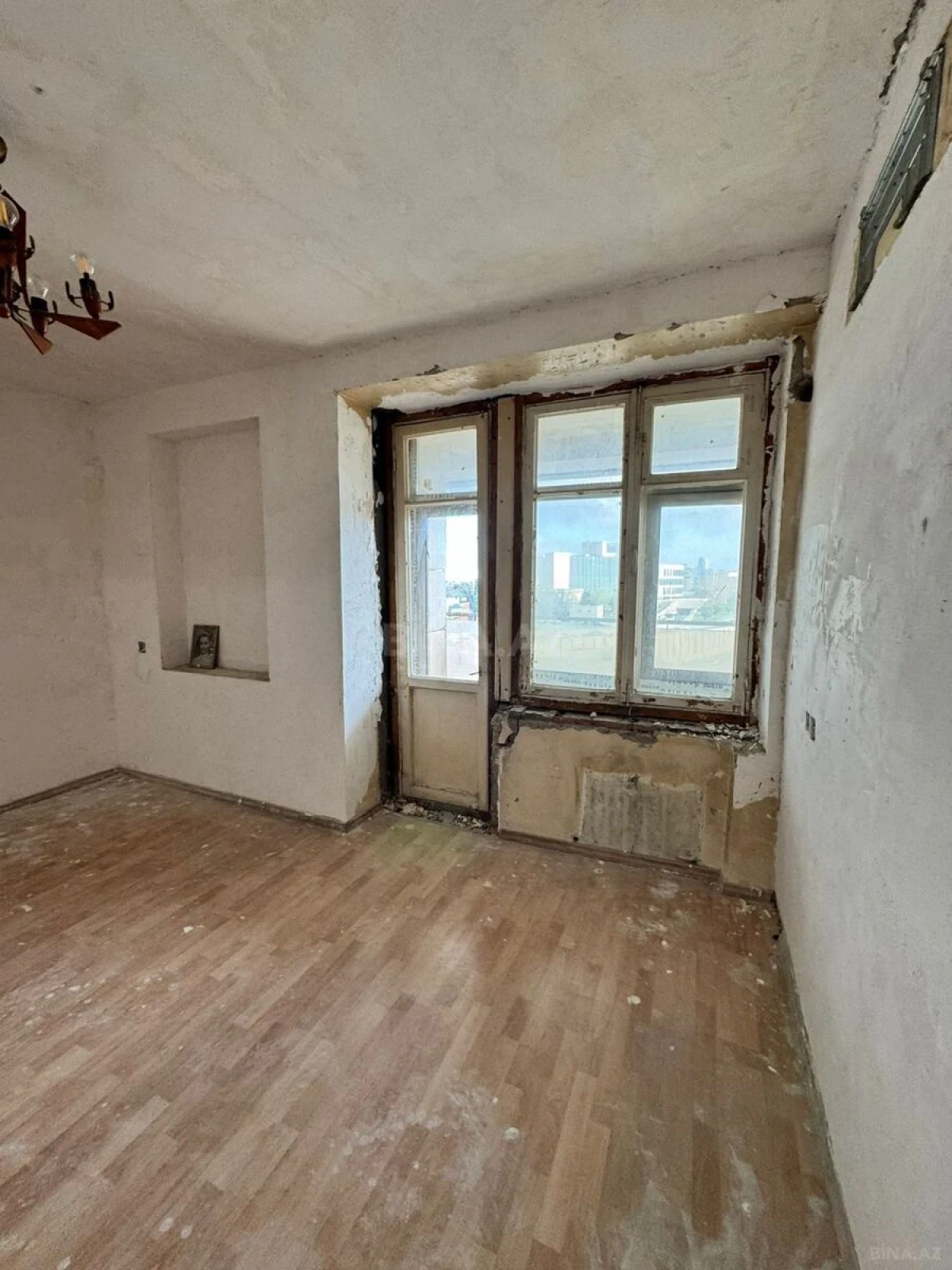 Satılır 2 otaqlı mənzil 48 m²