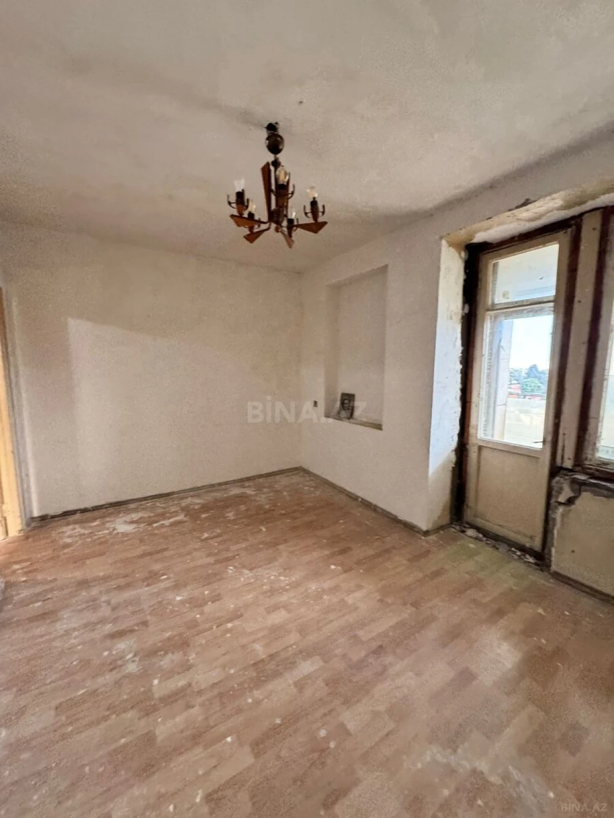 Satılır 2 otaqlı mənzil 48 m²