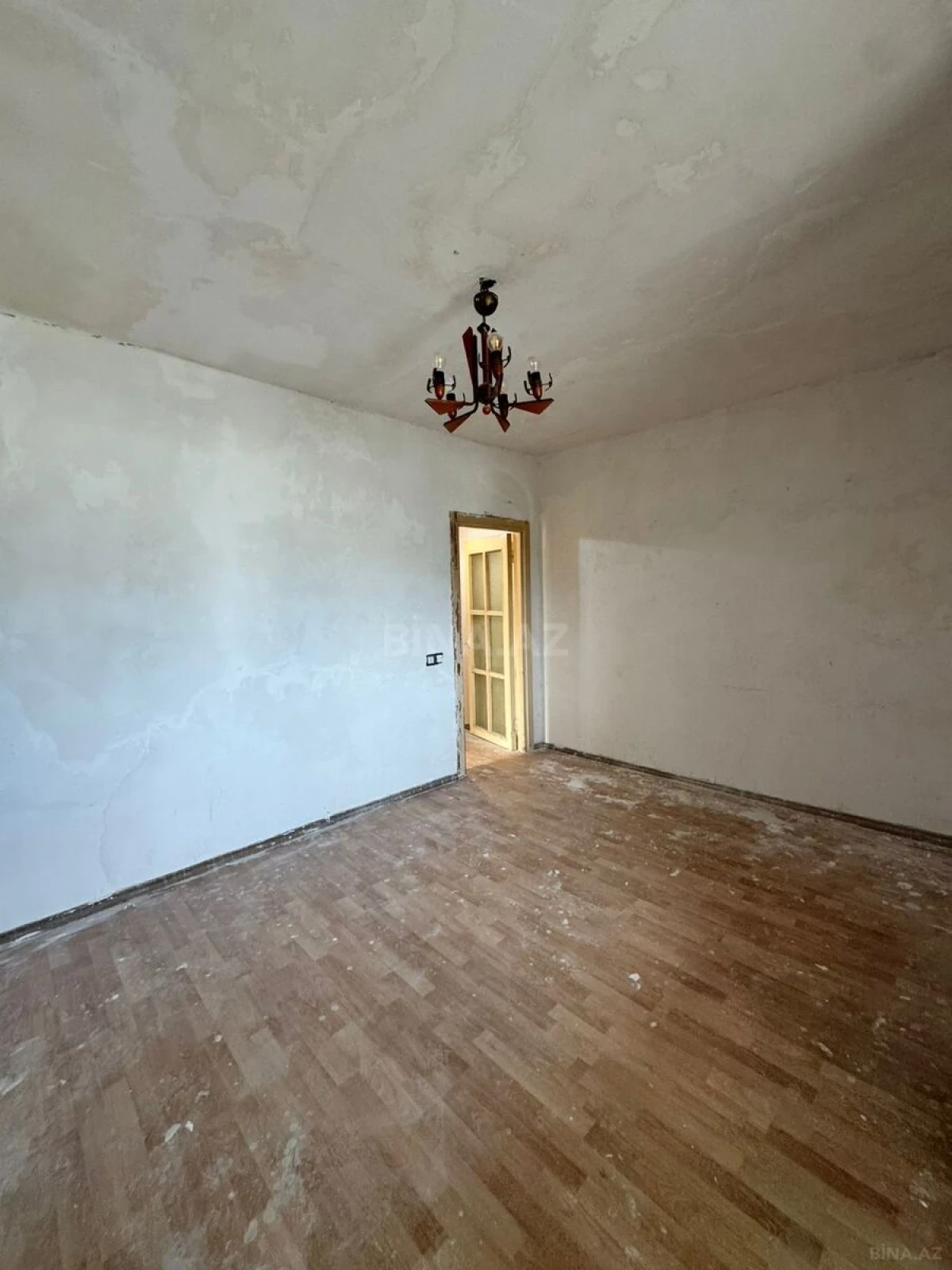 Satılır 2 otaqlı mənzil 48 m²