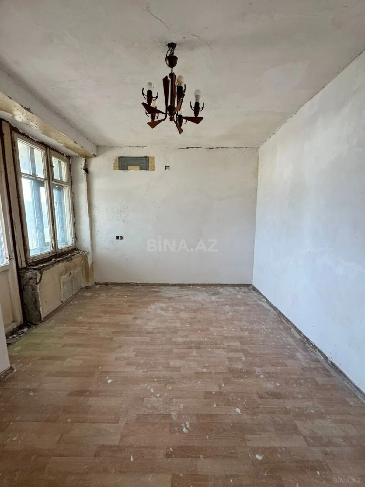Satılır 2 otaqlı mənzil 48 m²
