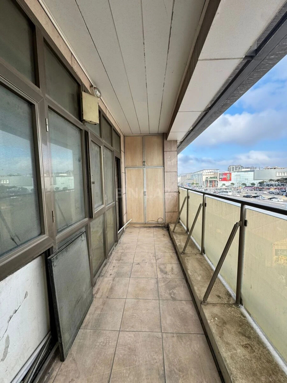 Satılır 2 otaqlı mənzil 48 m²