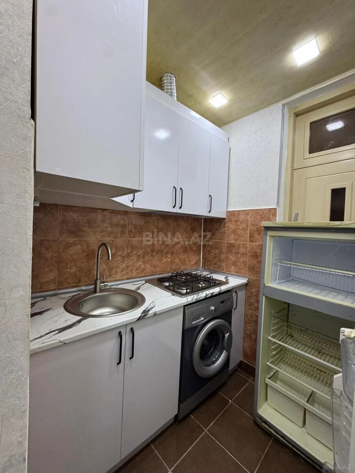 Satılır 2 otaqlı mənzil 46 m²