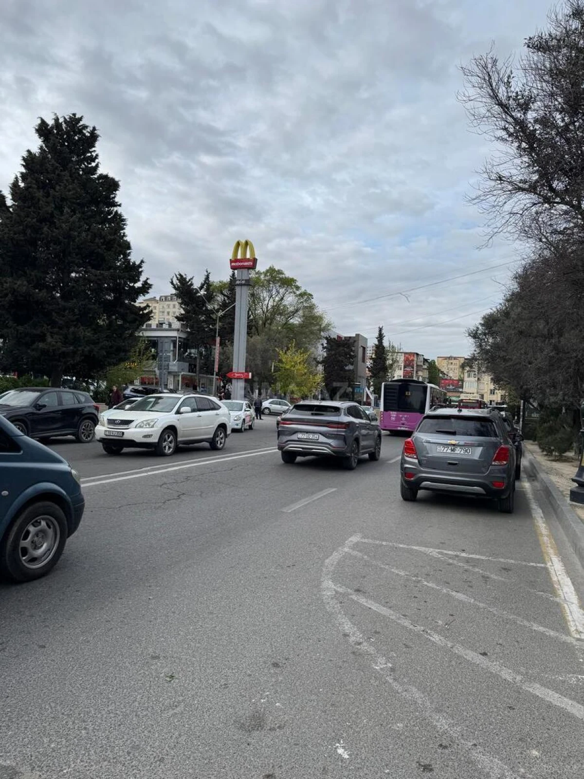 Satılır 2 otaqlı mənzil 46 m²