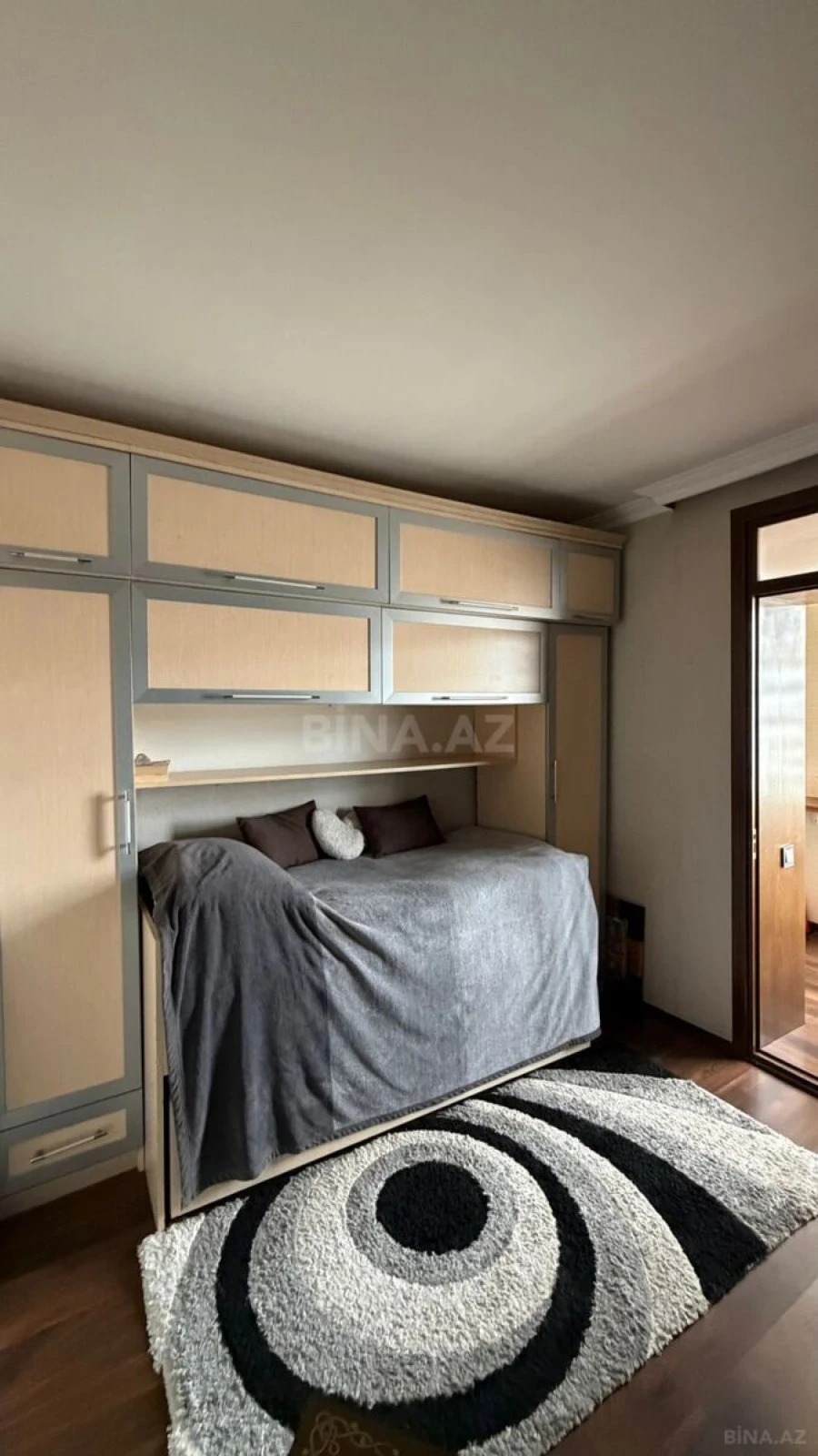 Satılır 2 otaqlı mənzil 48 m²