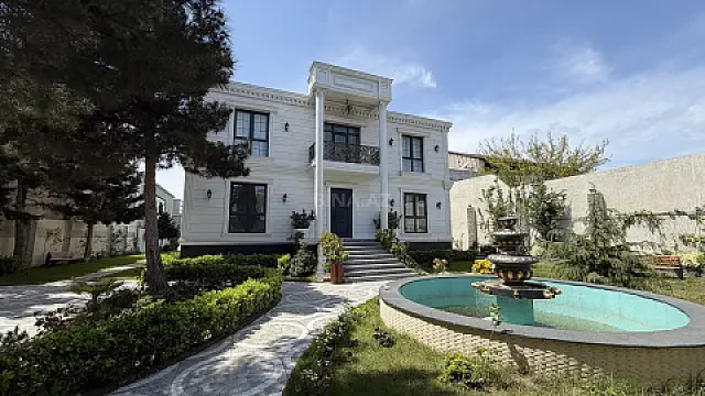 Satılır 6 otaqlı həyət evi 300 m² — Bakı, Mərdəkan 6 otaq 300.00 m²