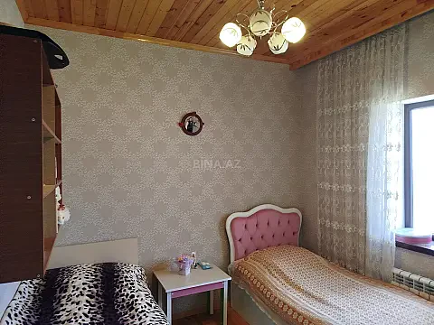 Satılır 6 otaqlı həyət evi 160 m²