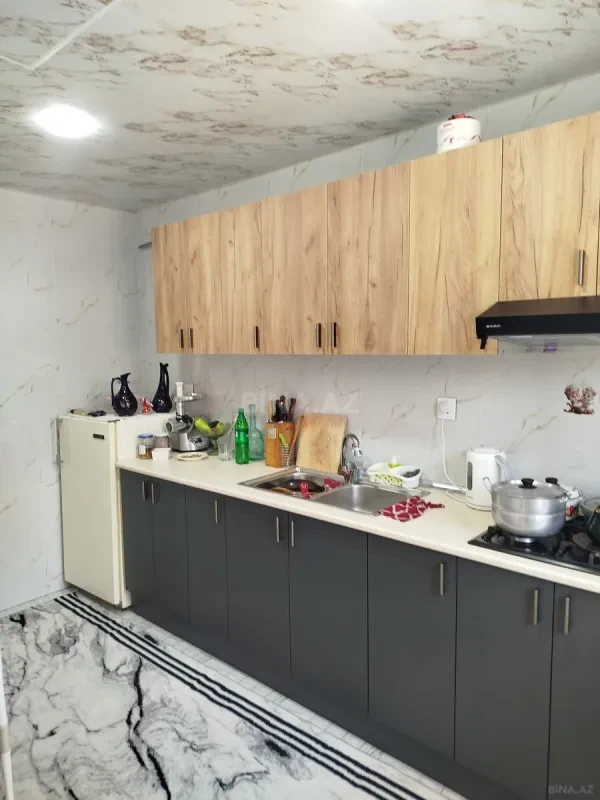 Satılır 6 otaqlı həyət evi 160 m²