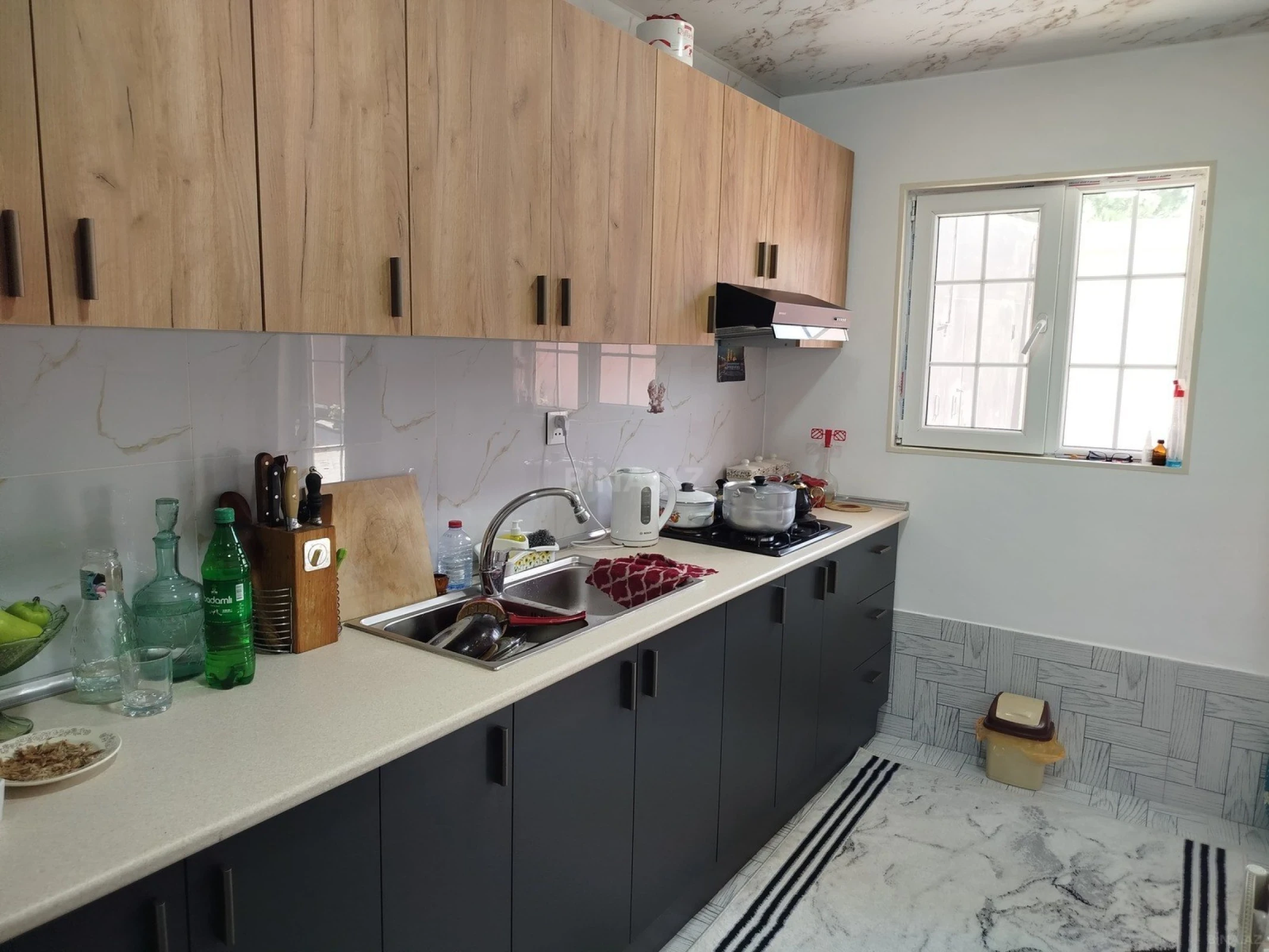 Satılır 6 otaqlı həyət evi 160 m²