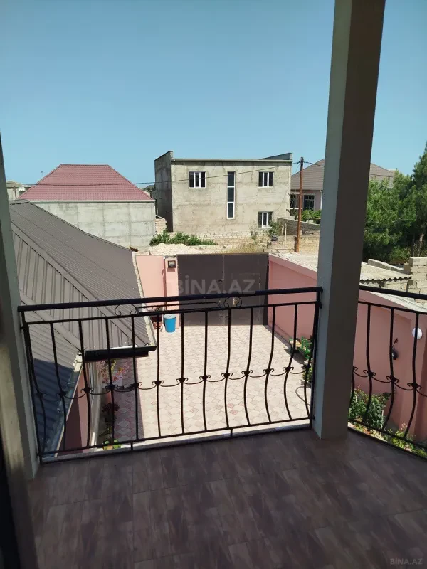 Satılır 6 otaqlı həyət evi 160 m²