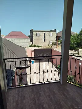 Satılır 6 otaqlı həyət evi 160 m²