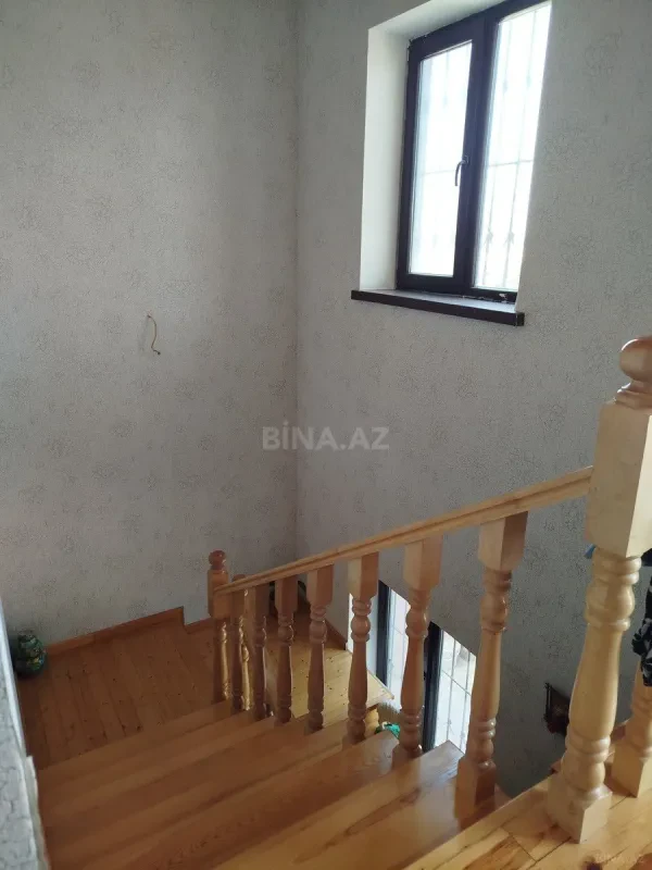 Satılır 6 otaqlı həyət evi 160 m²