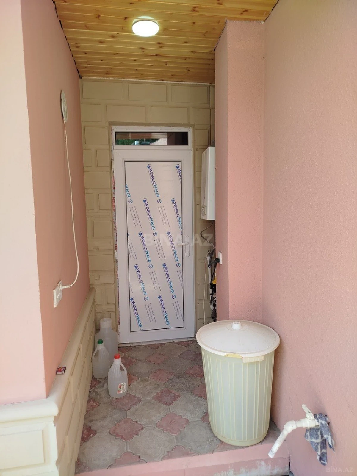 Satılır 6 otaqlı həyət evi 160 m²