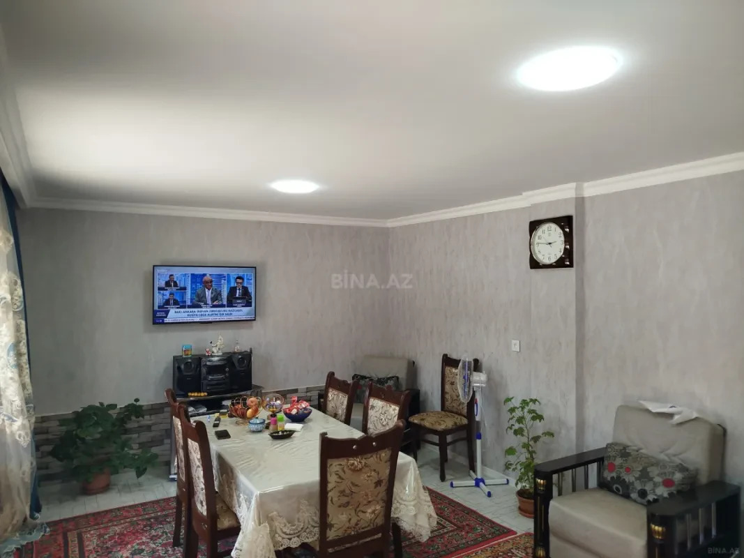 Satılır 6 otaqlı həyət evi 160 m²