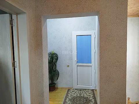Satılır 6 otaqlı həyət evi 160 m²