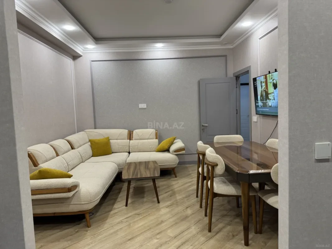 Satılır 2 otaqlı mənzil 67 m²