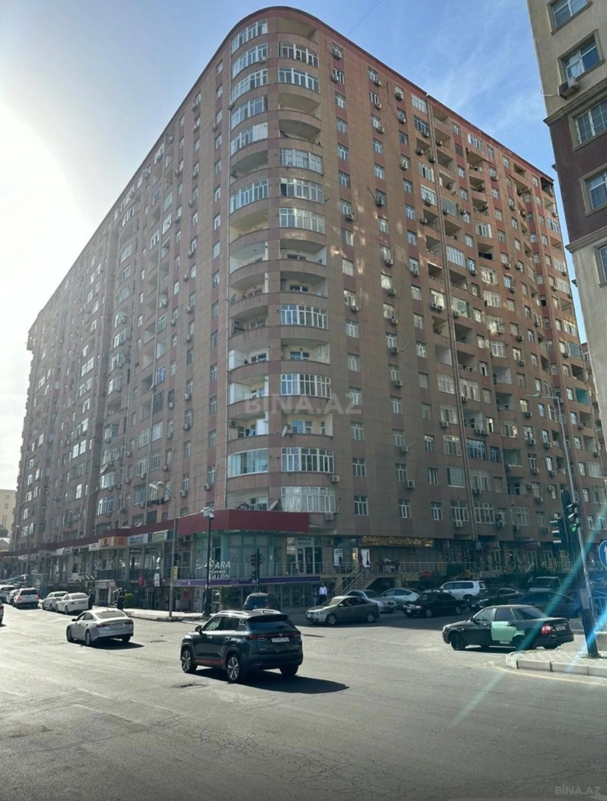 Satılır 3 otaqlı mənzil 91 m²