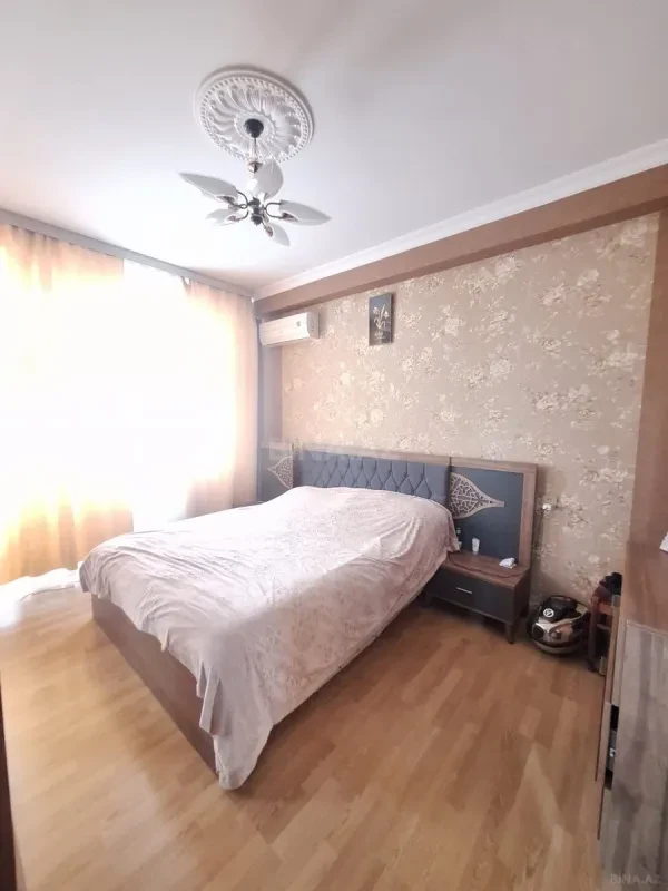 Satılır 3 otaqlı mənzil 91 m²