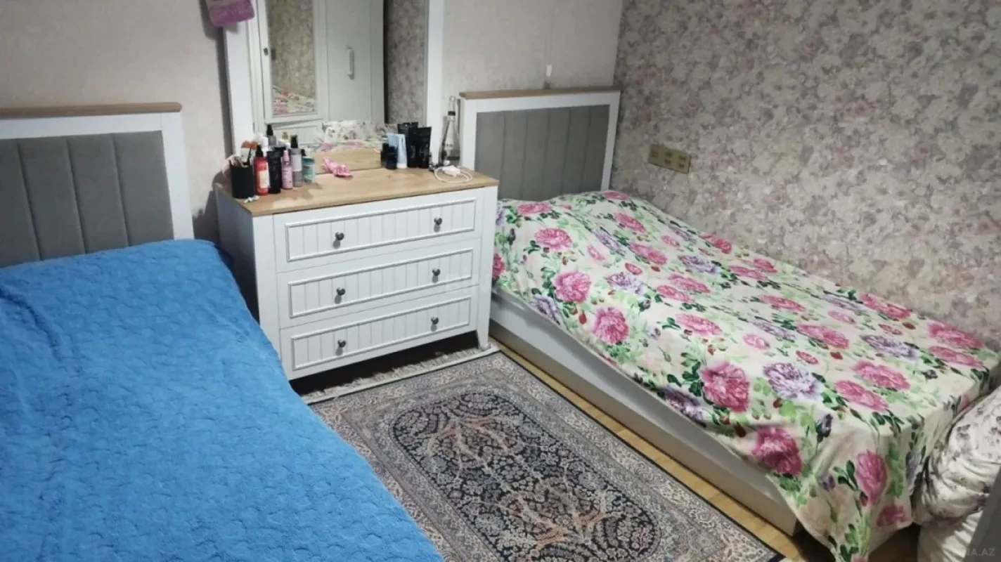 Satılır 3 otaqlı mənzil 91 m²