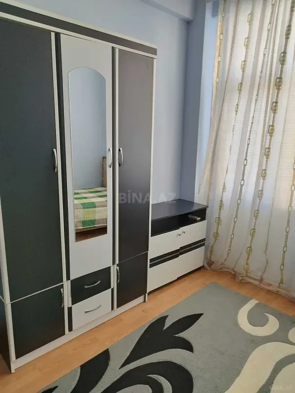 Kirayə verilir 3 otaqlı mənzil 110 m²