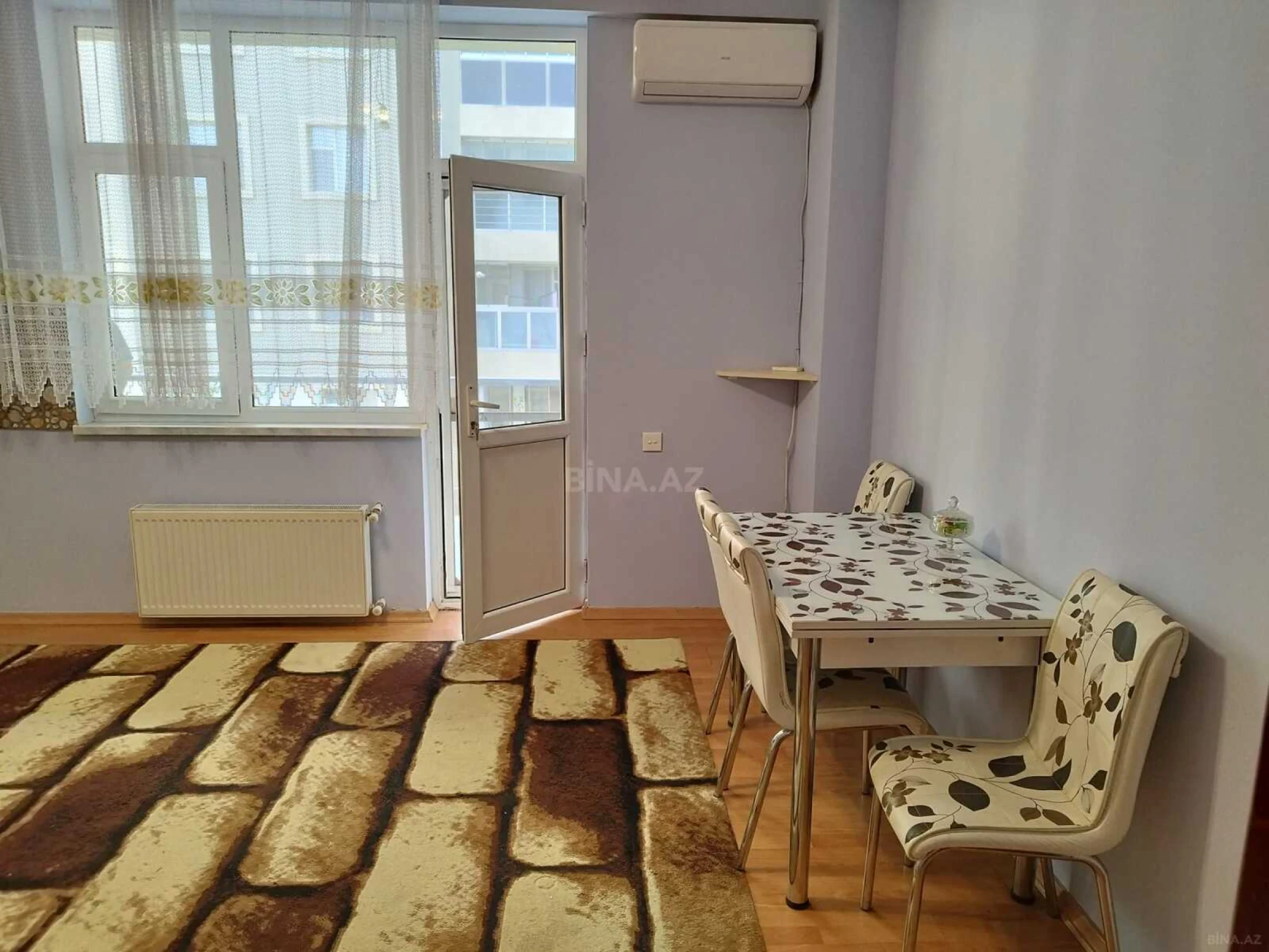 Kirayə verilir 3 otaqlı mənzil 110 m²