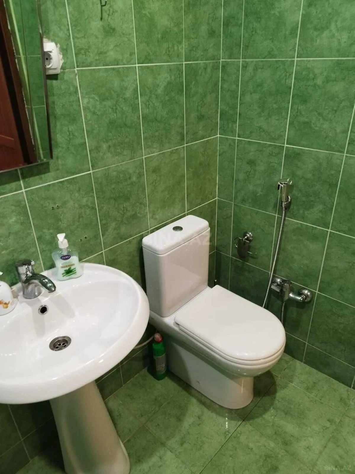 Kirayə verilir 3 otaqlı mənzil 110 m²