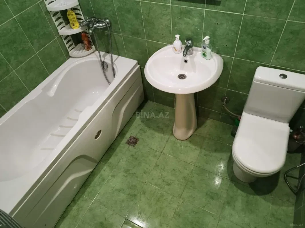 Kirayə verilir 3 otaqlı mənzil 110 m²