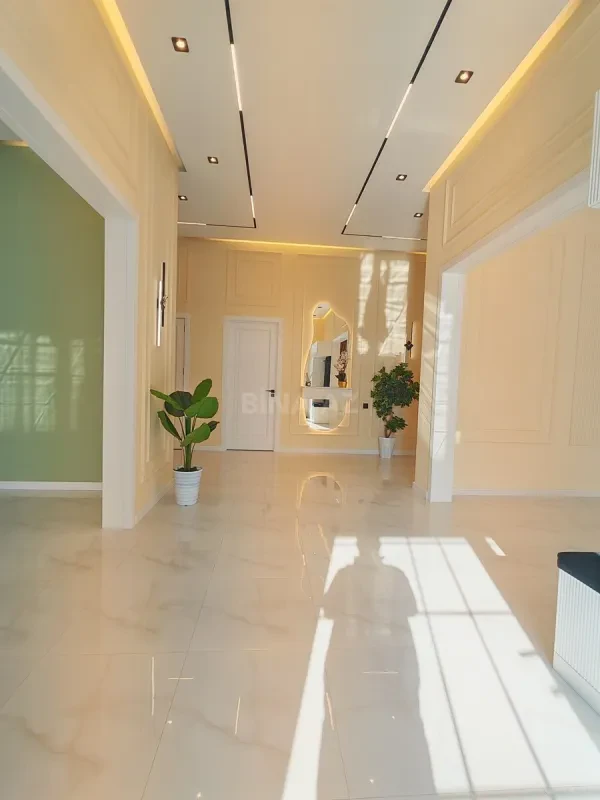 Satılır 4 otaqlı həyət evi 200 m²