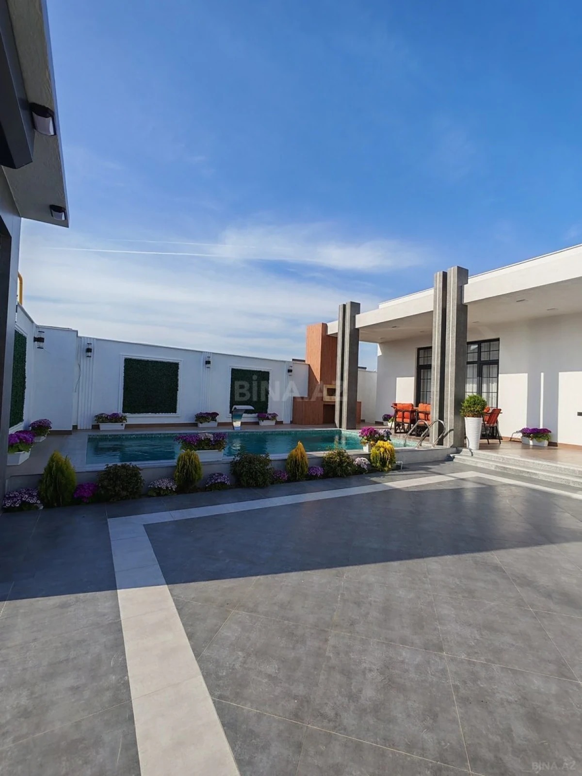 Satılır 4 otaqlı həyət evi 200 m²