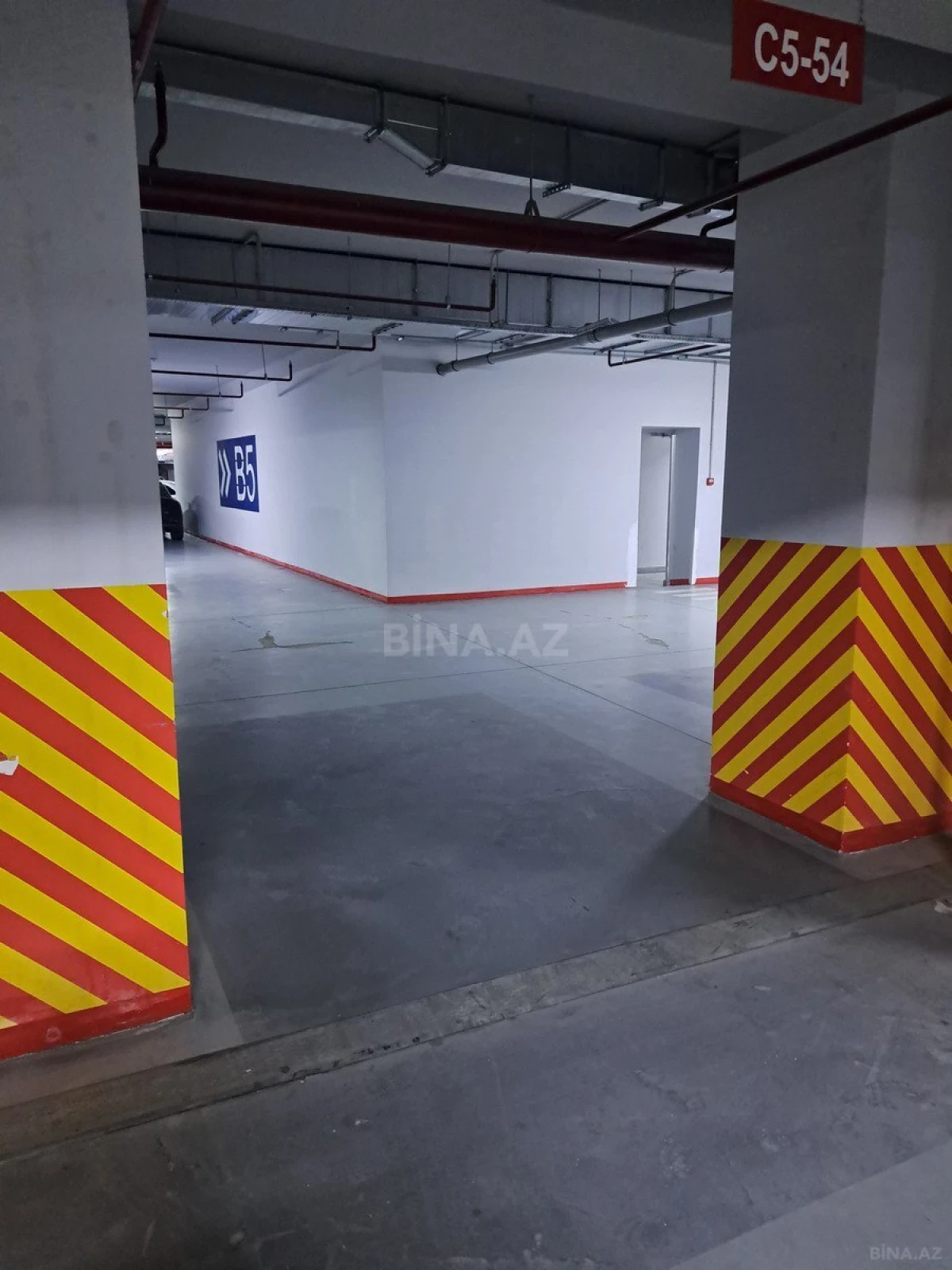 Kirayə verilir qaraj 30 m²