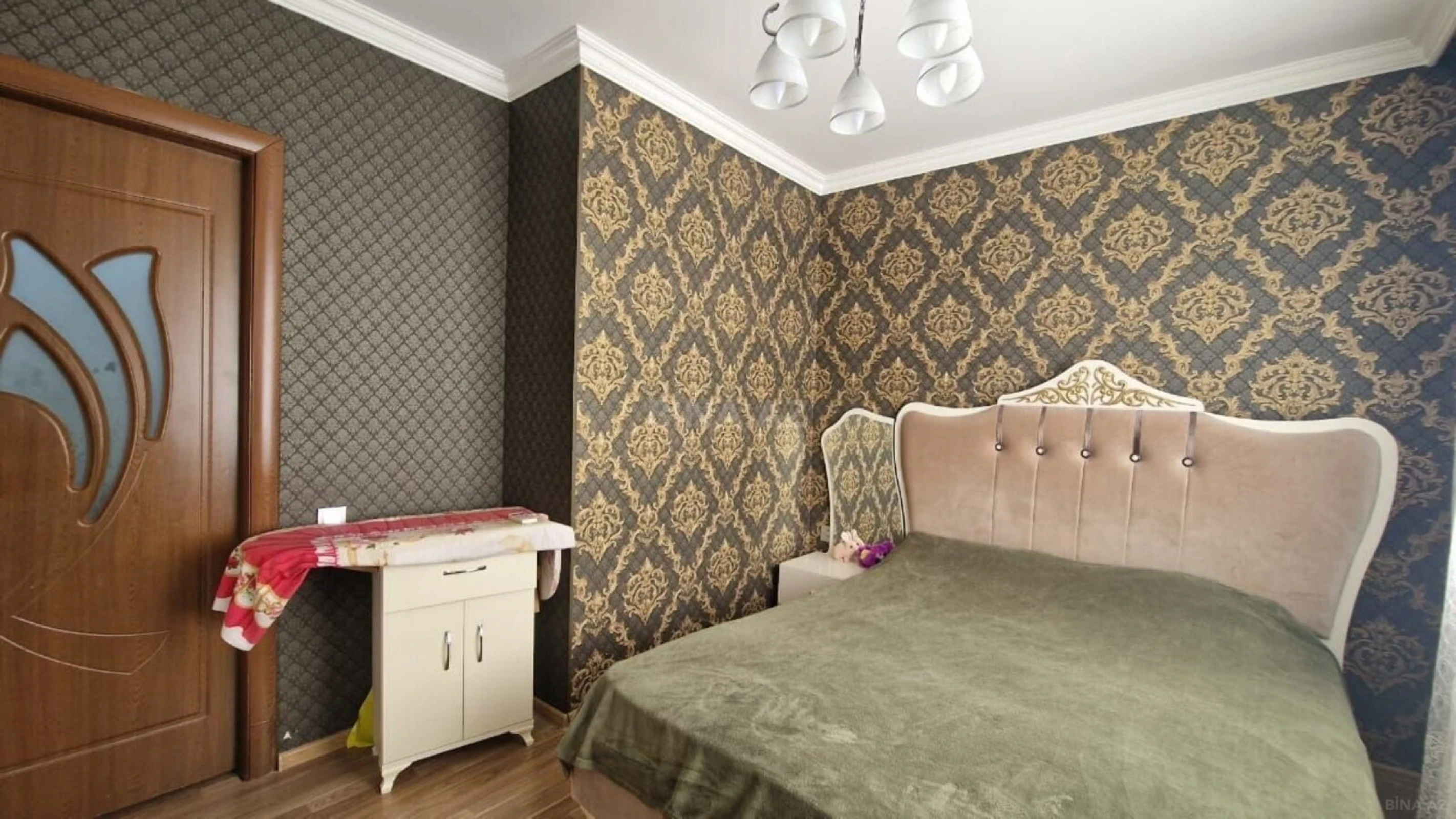 Satılır 2 otaqlı mənzil 55 m²