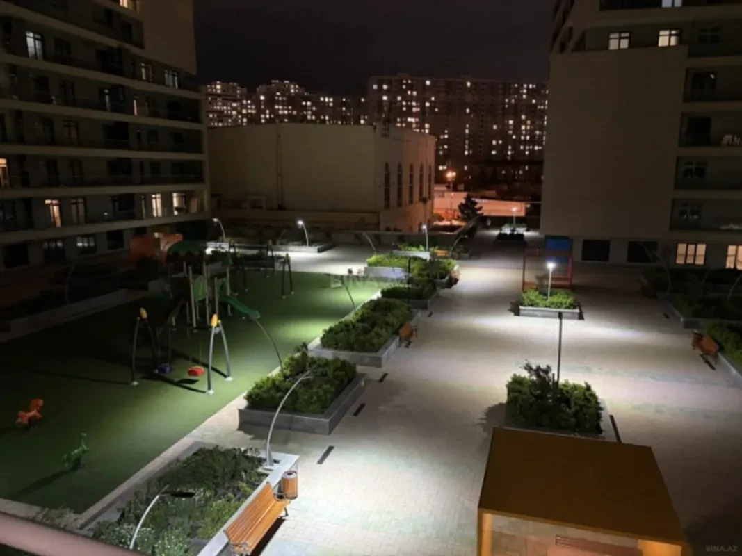 Kirayə verilir 3 otaqlı mənzil 106 m²