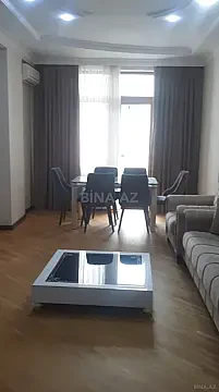 Kirayə verilir 3 otaqlı mənzil 108 m²
