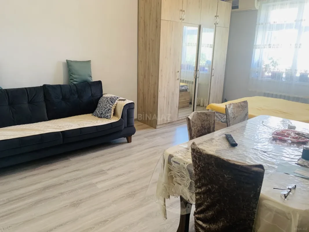 Satılır 1 otaqlı mənzil 38 m²