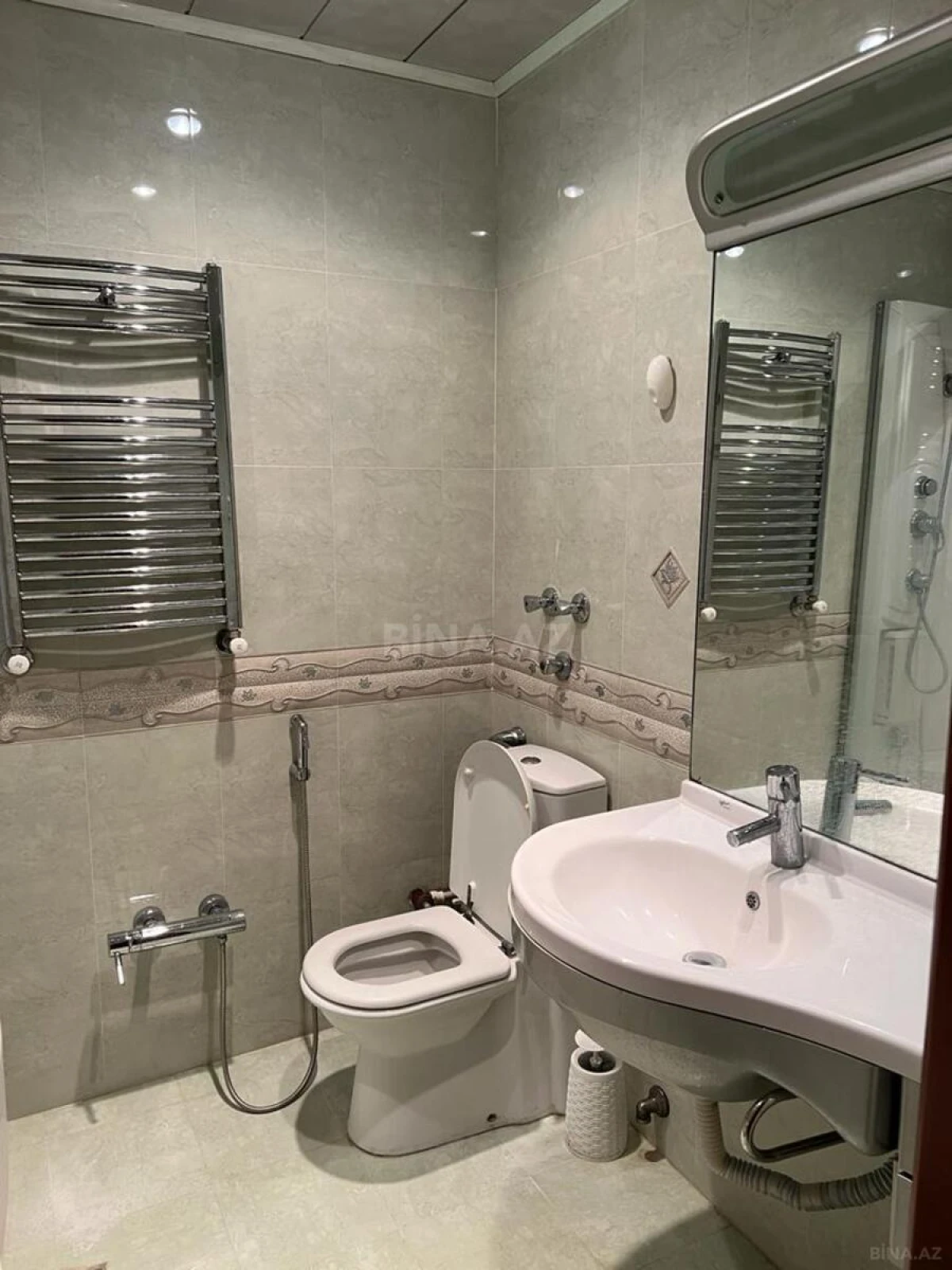 Kirayə verilir 3 otaqlı mənzil 85 m²