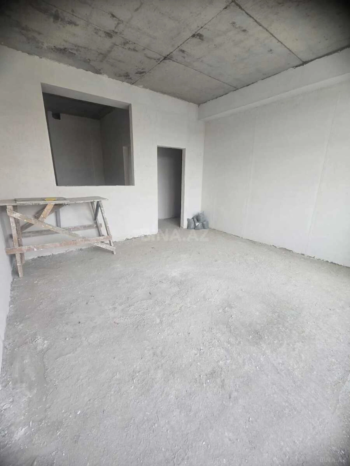 Satılır 2 otaqlı mənzil 72 m²