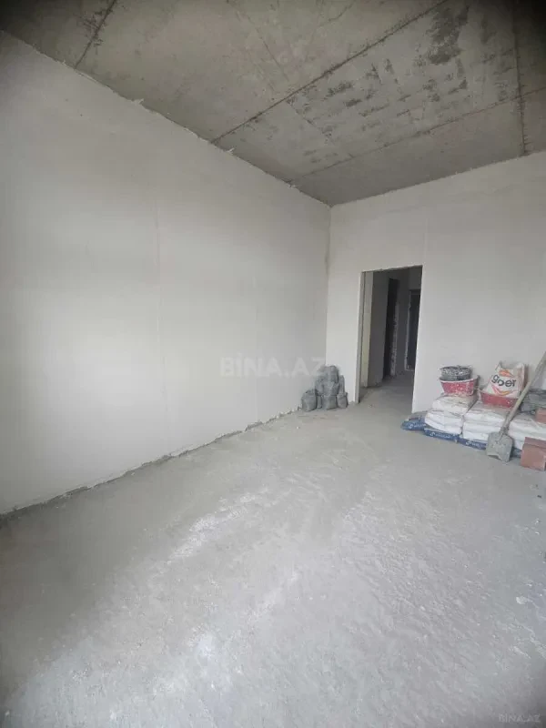 Satılır 2 otaqlı mənzil 72 m²