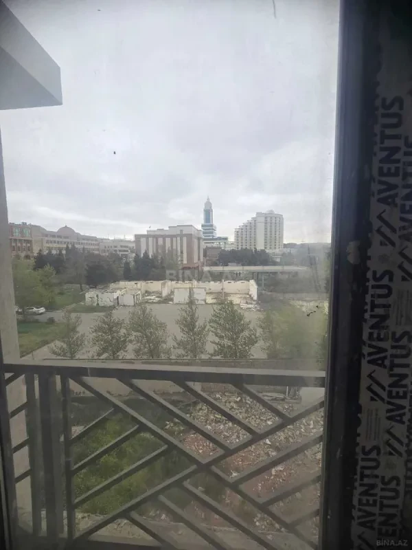 Satılır 2 otaqlı mənzil 72 m²