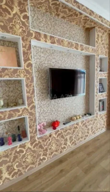 Kirayə verilir 3 otaqlı mənzil 150 m²