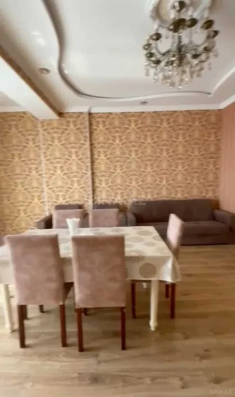 Kirayə verilir 3 otaqlı mənzil 150 m²
