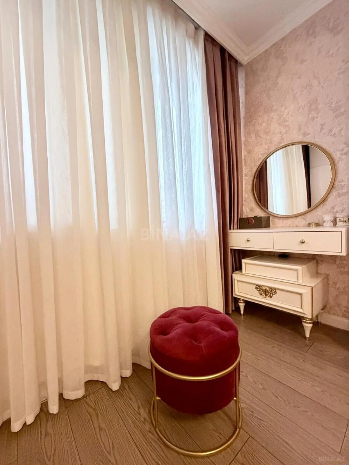 Satılır 3 otaqlı mənzil 73 m²
