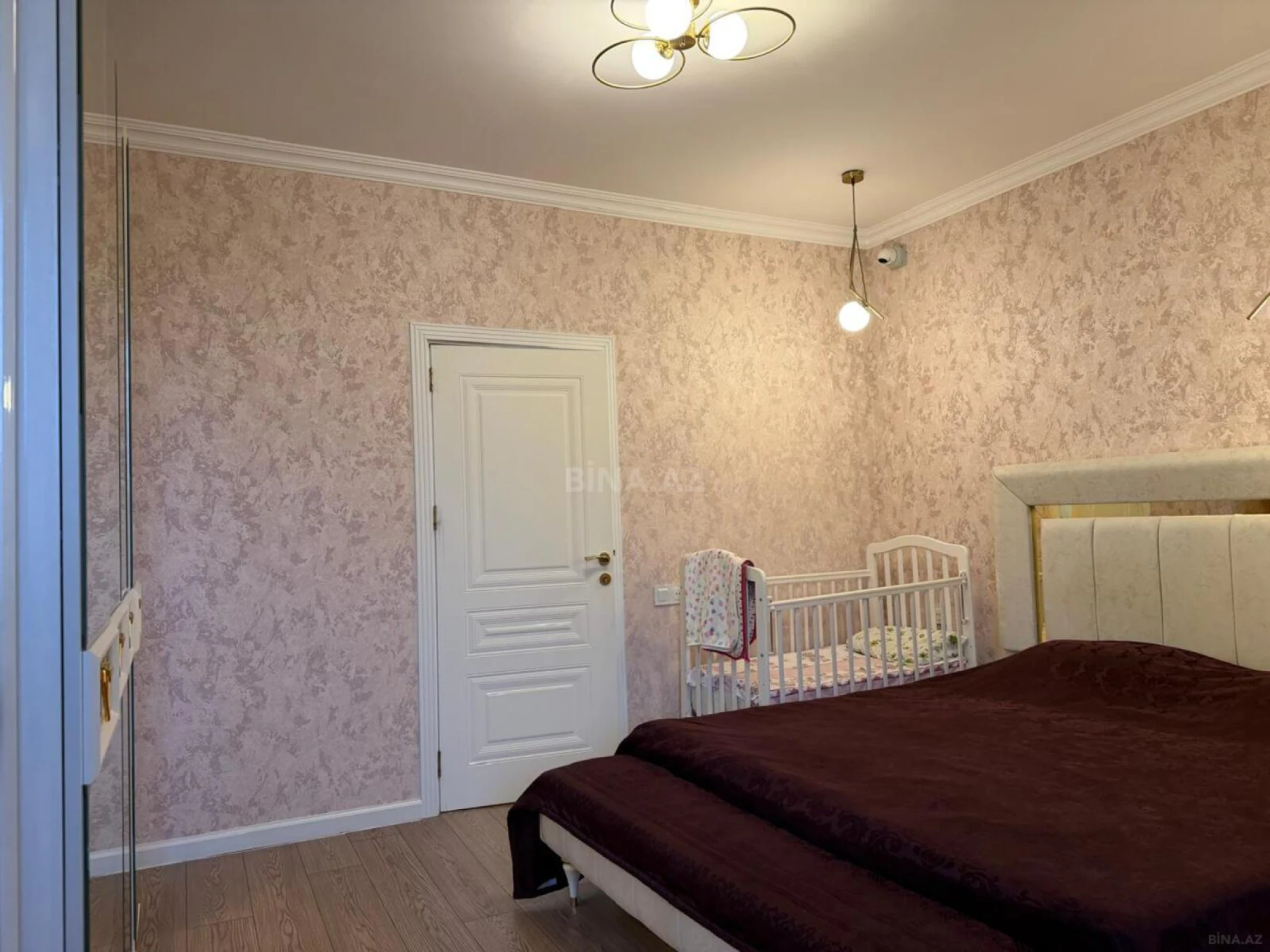 Satılır 3 otaqlı mənzil 73 m²