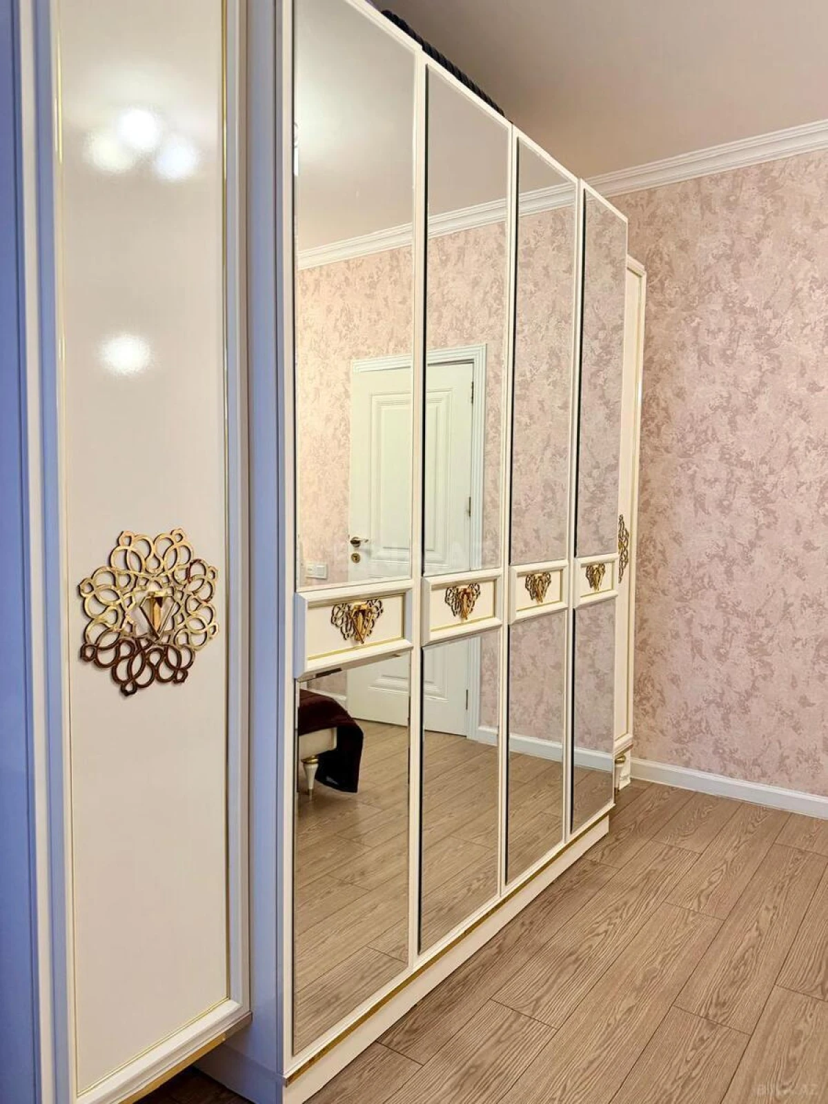 Satılır 3 otaqlı mənzil 73 m²