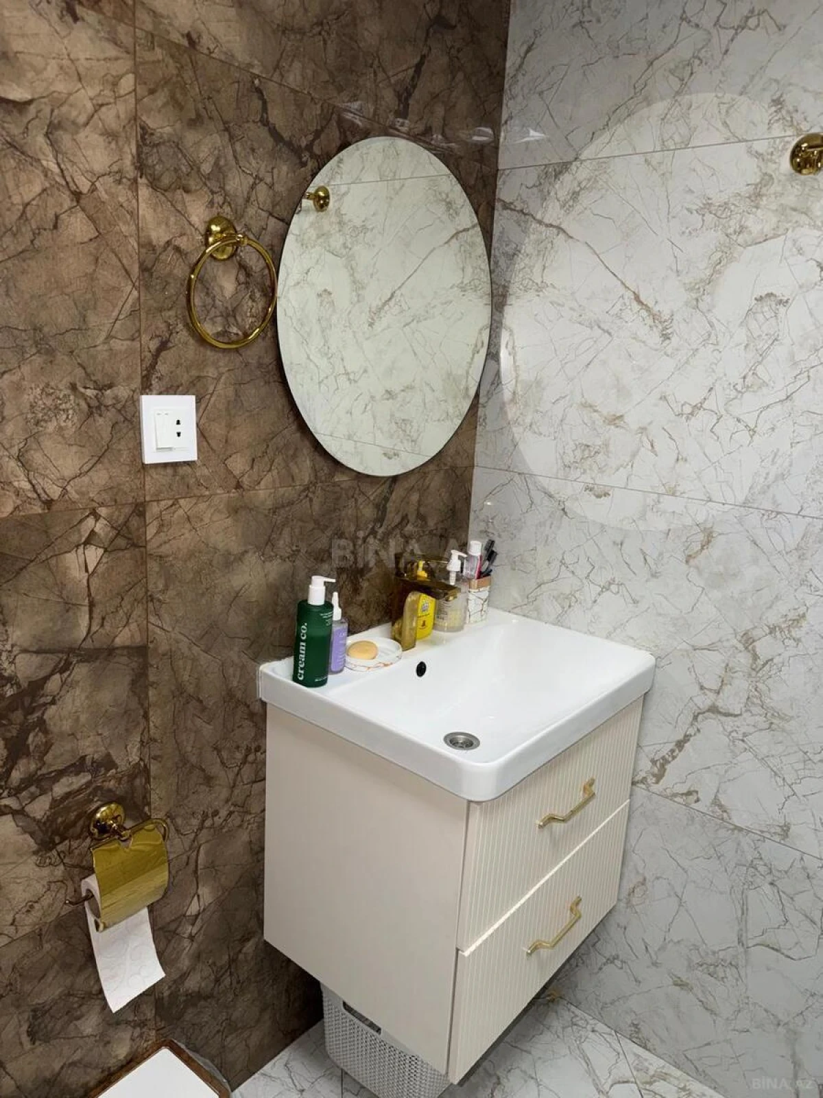 Satılır 3 otaqlı mənzil 73 m²